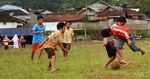 Siswa SD di Dieng Terpaksa Belajar di Pengungsian