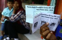 Kartu suarapun telah disiapkan, tapi hanya foto copy loh!.