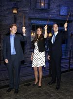 Wingardium Leviosa! Kate Middleton Jadi Penyihir