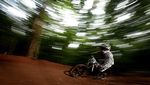 Adu Cepat di Mahaka Cycling Downhill Super Champ