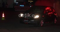 Seorang peserta berusaha melewati rintangan. Dalam ajang ini, peserta yang mampu melewati rintangan sesuai dengan jalur yang ditentukan dengan waktu terbaik akan keluar menjadi juara.