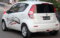Design tampak belakang terdapat High Mount Stop Lamp, Kaca Belakang, Pintu Belakang, Bagasi, Reflector dan Rear Fog Lamp, membuat tampilan sangat stylish dan modern.