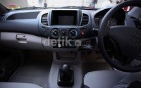 Tampilan Triton SC GLX 2WD memang dipersiapkan menjadi kendaraan pikap 4X2 yang handal dan nyaman untuk dikendarai, soalnya triton terbaru ini telah melalui pengembangan dari generasi sebelumnya.