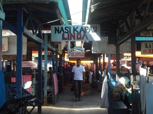5 Tips Makan Murah Saat Traveling ke Sumbar