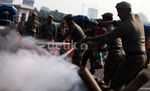 Satpol PP Unjuk Kebolehan Bela Diri