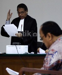 Eksepsi Djoko Susilo dibacakan kuasa hukumnya, Hotma Sitompul. Lamhot Aritonang/detikFoto.