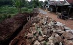 Tanggul yang Jebol di Jati Asih Belum Diperbaiki