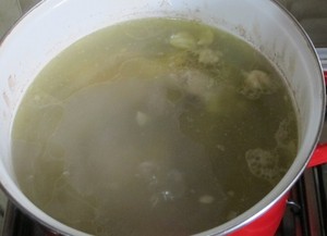 Mau Bikin Kuah Bakso yang Enak? Ikuti Langkah Pembuatannya!