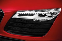 Desain lampu LED Audi R8 e-tron yang menawan.  (Dok Audi)