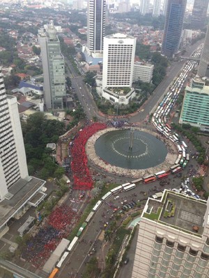 Salut untuk Demo Buruh di Jakarta, Tak Ada Kekerasan
