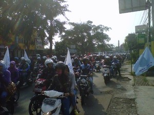 Mengaku Sudah Janjian, 1000-an Buruh Depok Kecewa Tak Ditemui Nur Mahmudi