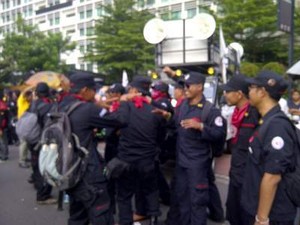 Peringati May Day, 300 Buruh Berkumpul di Bundaran HI