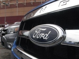 Ford Masuki Pasar Myanmar