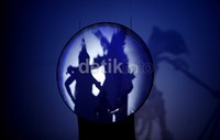 Perpaduan wayang orang, wayang kulit, seni musik, teater modern dan multimedia yang canggih semakin memanjakan mata dan telinga anda.