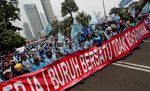 Jalan Thamrin Jadi Lautan Buruh