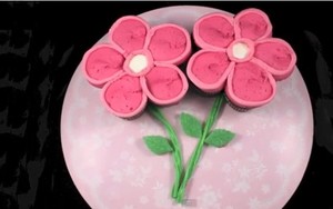 Wah, Cantiknya Cupcake Bentuk Bunga Ini!