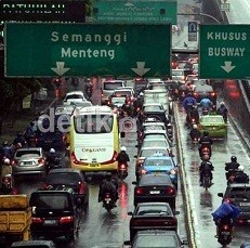 Jakarta Diteror Macet Gara-gara Banjir, Apa Kabar Program Jokowi?