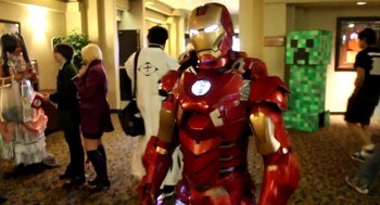     Benar-benar seperti Iron Man aslinya, sepertinya ini kostum yang terbaik. (kredit foto: news-geek)