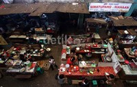 Diharapkan setelah direvitalisasi, pasar-pasar tradisional ini tak lagi kotor, basah dan berbau dan sistem parkir yang tertata.
