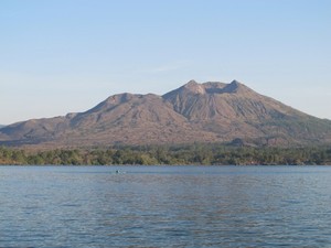 UNESCO Pun Mengakui Dahsyatnya Kaldera Gunung Batur