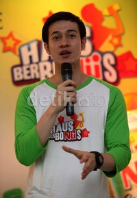 Beberapa bulan terakhir ini Junot gemar mengkonsumsi minuman teh hijau.