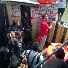 Asyik, Warga Jalan Pasundan Kini Bisa Minum Air dari Sungai