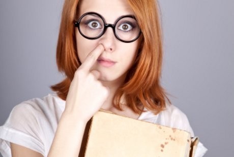 Makan Upil Bikin Lebih Sehat? Ini Penjelasan Dokter THT