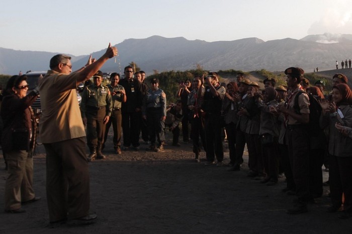 SBY Berwisata ke Bromo, Besok Lihat Sunrise