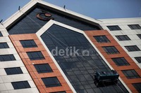 Sementara total kecelakaan kerja pada tahun yang sama sebanyak 103.000 kasus.