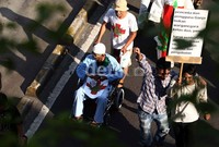 Massa LGN melakukan longmarch di Jalan Thamrin.
