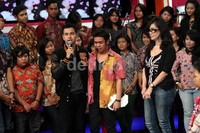 Raffi Ahmad tampil perdana ke publik. Gus Mun/detikHot.