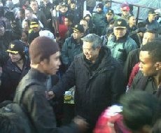 Usai Menyaksikan Sunrise di Penanjakan, SBY Diserbu Wisatawan