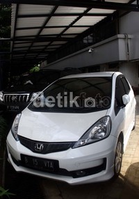 KPK juga menyita Honda Jazz milik Fathanah yang didapatkan penyidik dari seorang wanita muda bernama Andi Novitasari. Lamhot Aritonang/detikfoto     