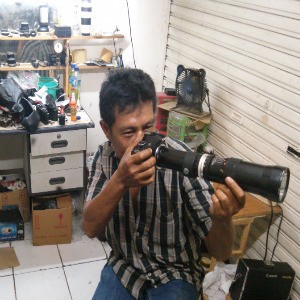 Pasang Lensa Analog ke Kamera Digital? Datang Saja ke Pasar Baru