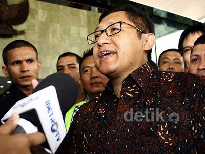 KPK Kembali Panggil Anas Urbaningrum