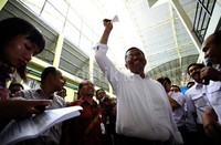 Menteri BUMN Dahlan Iskan mengaku kagum melihat mock up atau contoh monorel Jabodetabek, karya PT INKA (Persero). Hal ini disampaikan Dahlan, saat peluncuran mock up monorel.
