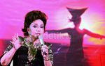 Pemain Legendra Padusi Sambangi Pasar Tanah Abang