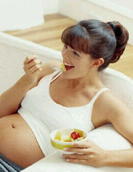 Mitos Makanan Ini Masih Dipercaya Oleh Banyak Wanita Hamil