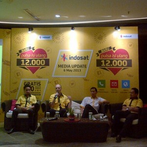 Indosat Genjot Pulsa Prabayar Rp 12 Ribu