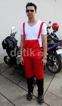 Pria kelahiran 17 Februari 1987 itu mengaku kini lebih berhati-hati dalam melakukan apapun. Ia ingin menjadi lebih dewasa setelah terkena masalah tersebut. Gusmun/detikFoto.