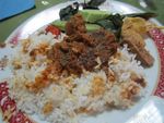 Pedes Gurih Pecel Kediri di Dalam Kantin