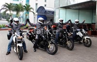 Tim ekspedisi Sap7aranu itu terdiri dari Riza Andry Berlianto, Yeremia Exlesia Theorandaru, dan Adi Imaduddin.