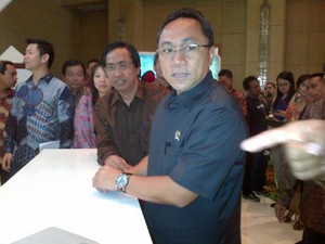 Menhut Teken Program Restorasi Ekosistem Hutan Riau Seluas 20 Hektare