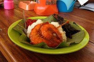 Nasi Jamblang Ibu Nur Cirebon yang Berkicau di Twitter