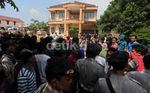 Warga Serbu Rumah Juragan Pabrik Kuali