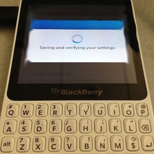 Seberapa Murah BlackBerry R10?