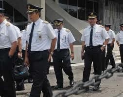 Kekurangan Instruktur Pilot, Kemenhub Rekrut PNS
