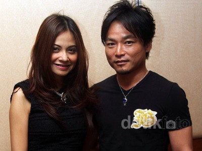 Tiwi T2 Mesra dengan Shogo