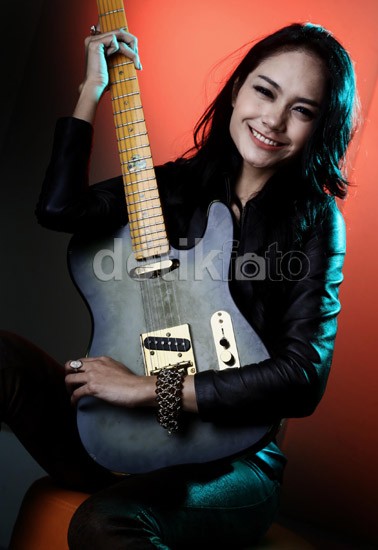 Maria Aipassa, Si Tomboy yang Seksi