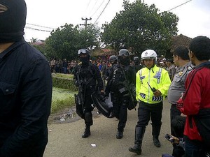 Kronologi Penyerbuan Teroris di Bandung